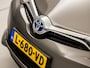 Toyota Auris 1.8 Hybrid Dynamic Automaat (NAVIGATIE, CAMERA, GETINT GLAS, SPORTSTOELEN, KEYLESS, TREKHAAK, CRUISE, NIEUWSTAAT)