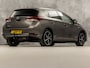 Toyota Auris 1.8 Hybrid Dynamic Automaat (NAVIGATIE, CAMERA, GETINT GLAS, SPORTSTOELEN, KEYLESS, TREKHAAK, CRUISE, NIEUWSTAAT)