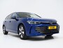 Volkswagen Passat Variant 1.5 eHybrid Elegance | Panoramadak | Leder/Alcantara | Trekhaak | Harman/Kardon | HUD | 360 | Keyless