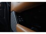Land Rover Range Rover Velar 3.0 SDV6 AWD R-Dynamic Pano, Meridian, Virtual, Massage, Leer, Ventilatie
