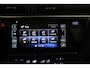 Toyota Auris Touring Sports 1.8 Hybrid Executive Stoelverwarming | Parkleersensoren | Cruise control |