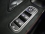 Mercedes-Benz A-klasse 180 Business Solution AMG | Panoramaschuifdak | Premium Plus | Nightpakket | 19"Multispaak AMG velgen | Stoelverwarming | 360° camera | Head-up display |