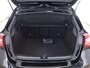 Mercedes-Benz A-klasse 180 Business Solution AMG | Panoramaschuifdak | Premium Plus | Nightpakket | 19"Multispaak AMG velgen | Stoelverwarming | 360° camera | Head-up display |