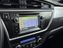 Toyota Auris 1.8 Hybrid Executive | Parkeersensoren V+A | Stoelverwarming | Navigatie | Onderweg-naar-dealer