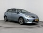 Toyota Auris 1.8 Hybrid Executive | Parkeersensoren V+A | Stoelverwarming | Navigatie | Onderweg-naar-dealer
