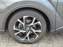Toyota C-HR / C-HR+ 2.0 HYBRID 184PK DYNAMIC NL-AUTO TREKHAAK NAVI PARK-SENSOREN APPLE/ANDROID CAMERA KEYLESS 18'' LM-VELGEN AD-CRUISE CLIMA