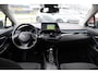 Toyota C-HR / C-HR+ 2.0 HYBRID DYNAMIC AFN-TREKHAAK APPLE/ANDROID PARK-SENSOREN KEYLESS 18"LM-VELGEN NL-AUTO