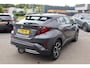 Toyota C-HR / C-HR+ 2.0 HYBRID DYNAMIC AFN-TREKHAAK APPLE/ANDROID PARK-SENSOREN KEYLESS 18"LM-VELGEN NL-AUTO