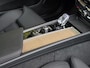 Volvo XC60 2.0 T6 Plug-in hybrid AWD Ultra Dark | Trekhaak | Facelift | 360cam | Stoel/stuurverwarming