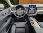 Volvo XC60 2.0 T6 Plug-in hybrid AWD Ultra Dark | Trekhaak | Facelift | 360cam | Stoel/stuurverwarming