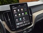 Volvo XC60 2.0 T6 Plug-in hybrid AWD Ultra Dark | Trekhaak | Facelift | 360cam | Stoel/stuurverwarming