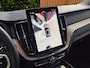 Volvo XC60 2.0 T6 Plug-in hybrid AWD Ultra Dark | Trekhaak | Facelift | 360cam | Stoel/stuurverwarming