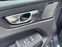 Volvo XC60 2.0 T6 Plug-in hybrid AWD Ultra Dark | Trekhaak | Facelift | 360cam | Stoel/stuurverwarming