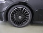 Mercedes-Benz A-klasse 180 Business Solution AMG 180 Business Solution AMG | Panoramaschuifdak| Premium plus | Nightpakket | Head-up display | 360° camera | 19"Multispaaks AMG velgen |