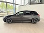 Mercedes-Benz A-klasse 180 Business Solution AMG | Panoramaschuifdak | Night | Premium Plus pakket | Dodehoekassistent | Head-up display | 19-inch Zwarte AMG Velgen |