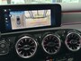 Mercedes-Benz A-klasse 180 Business Solution AMG | Panoramaschuifdak | Night | Premium Plus pakket | Dodehoekassistent | Head-up display | 19-inch Zwarte AMG Velgen |