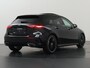 Mercedes-Benz A-klasse 180 Business Solution AMG | Panoramaschuifdak | Premium Plus | Nightpakket | 19"Multispaak AMG velgen | Stoelverwarming |  360° camera | Head-up display |