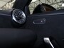 Mercedes-Benz A-klasse 250e Business Solution AMG | Panoramaschuifdak | Night | Achteruitrijcamera| Stoelverwarming voor | LED koplampen |