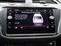 Volkswagen Tiguan 1.4 TSI eHybrid R-Line Business+ 245 PK| Dealeronderhouden | Panoramadak | Trekhaak | Navigatie | 360 Camera | Dodehoekdetectie | Stoelverwarming | Stuurwielverwarming
