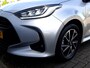 Toyota Yaris 1.5 Hybrid Dynamic | Apple CarPlay/Android Auto | Camera | LM Velgen | Led verlichting | Keyless Entry/Start | Achteruitrijcamera |