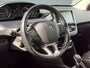 Peugeot 208 1.2 PureTech Allure 110pk,D-riem vv in 05-2026,Carplay,Navi,N.A.P,Lm velgen,Dealer Onderhouden,Clima,Cruise,Pdc,2e Eigenaar,Nieuwe Apk bij Aflevering