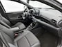 Toyota Yaris 1.5 Hybrid Executive | JBL | Head-Up Display | Dodehoek detectie | Stoel+stuurverwarming | Parkeersensoren voor+achter | Apple CarPlay/Android auto | Draadloze telefoonlader |