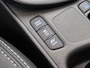 Toyota Yaris 1.5 Hybrid Executive | JBL | Head-Up Display | Dodehoek detectie | Stoel+stuurverwarming | Parkeersensoren voor+achter | Apple CarPlay/Android auto | Draadloze telefoonlader |