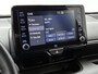 Toyota Yaris 1.5 Hybrid Executive | JBL | Head-Up Display | Dodehoek detectie | Stoel+stuurverwarming | Parkeersensoren voor+achter | Apple CarPlay/Android auto | Draadloze telefoonlader |