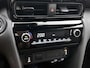 Toyota Yaris Cross 1.5 Hybrid 115 First Edition + | BTW voertuig | Stoel+stuurverwarming | Draadloze telefoonlader | Apple CarPlay/Android auto | Cruise control adaptive | Climate control | Achteruitrijcamera |