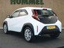 Toyota Aygo X 1.0 VVT-i MT Play - ORIGINEEL NEDERLANDSE AUTO - AFKOMSTIG VAN 1E EIGENAAR - ADAPTIEVE CRUISE CONTROL - CAMERA - AIRCO - APPLE CARPLAY/ ANDROID AUTO - ELEKTRISCHE RAMEN VOOR