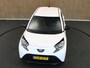 Toyota Aygo X 1.0 VVT-i MT Play - ORIGINEEL NEDERLANDSE AUTO - AFKOMSTIG VAN 1E EIGENAAR - ADAPTIEVE CRUISE CONTROL - CAMERA - AIRCO - APPLE CARPLAY/ ANDROID AUTO - ELEKTRISCHE RAMEN VOOR