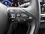 Toyota Yaris Cross 1.5 Hybrid 115 First Edition + | BTW voertuig | Stoel+stuurverwarming | Draadloze telefoonlader | Apple CarPlay/Android auto | Cruise control adaptive | Climate control | Achteruitrijcamera |