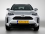 Toyota Yaris Cross 1.5 Hybrid 115 First Edition + | BTW voertuig | Stoel+stuurverwarming | Draadloze telefoonlader | Apple CarPlay/Android auto | Cruise control adaptive | Climate control | Achteruitrijcamera |
