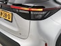Toyota Yaris Cross 1.5 Hybrid 115 First Edition + | BTW voertuig | Stoel+stuurverwarming | Draadloze telefoonlader | Apple CarPlay/Android auto | Cruise control adaptive | Climate control | Achteruitrijcamera |