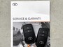 Toyota Yaris Cross 1.5 Hybrid 115 First Edition + | BTW voertuig | Stoel+stuurverwarming | Draadloze telefoonlader | Apple CarPlay/Android auto | Cruise control adaptive | Climate control | Achteruitrijcamera |