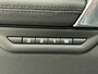 Land Rover Discovery Sport P300e SE | Panoramadak | Cold climate pack | 20 inch