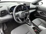 Toyota Yaris Cross 1.5 Hybrid 115 First Edition + | BTW voertuig | Stoel+stuurverwarming | Draadloze telefoonlader | Apple CarPlay/Android auto | Cruise control adaptive | Climate control | Achteruitrijcamera |