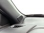 Toyota Yaris Cross 1.5 Hybrid 115 First Edition + | BTW voertuig | Stoel+stuurverwarming | Draadloze telefoonlader | Apple CarPlay/Android auto | Cruise control adaptive | Climate control | Achteruitrijcamera |