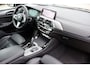 BMW X4 xDrive20i High Executive Apple carplay/Achteruitrijcamera/Intelligent safety/Lederen stoelen/Stoelverwarming/Parkeersensoren/Climate control/Sfeerverlichting