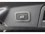 Land Rover Range Rover Velar 2.0 P400e Apple carplay/Stoelverwarming/360 graden camera/Lane assist/Cruise control/Parkeersensoren/Climate control/Navigatie/DAB