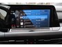 Volkswagen Golf 1.5 eTSI Active Stoelverwarming/Apple carplay/Achteruitrijcamera/Adaptieve cruise control/Lane assist/Parkeersensoren rondom/Sfeerverlichting/Climate control/DAB/Navigatie