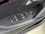 Peugeot 208 145pk Automaat Hybride GT | Draadloos Carplay | Camera | Dodehoekbewaking | Cruise Control Adaptief | Navigatie |Parkeersensoren V+A
