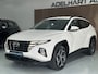 Hyundai Tucson 1.6 T-GDI PHEV Comfort 265 PK Automaat / Navigatie full map / Camera / Cruise control / Climate control / etc..