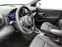 Toyota Yaris 1.5 Hybrid 130 Executive | BTW voertuig | Stuur+stoelverwarming | dodehoek detectie | Parkeersensoren voor+achter | Draadloze telefoonlader | Apple CarPlay/Android auto |