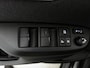 Toyota Yaris 1.5 Hybrid 130 Executive | BTW voertuig | Stuur+stoelverwarming | dodehoek detectie | Parkeersensoren voor+achter | Draadloze telefoonlader | Apple CarPlay/Android auto |
