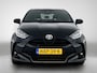 Toyota Yaris 1.5 Hybrid 130 Executive | BTW voertuig | Stuur+stoelverwarming | dodehoek detectie | Parkeersensoren voor+achter | Draadloze telefoonlader | Apple CarPlay/Android auto |