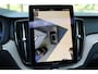 Volvo XC60 2.0 T6 Plug-in hybrid AWD Ultra Dark | Luchtvering | Head-up Display | Visual Park Assist incl. 360° Camera | Panoramisch Schuif-/Kanteldak | Harman/Kardon | Trekhaak | All-Season Banden | Keyless | BLIS | Elektrische Achterklep Met Sensorsturing | Adaptieve Cruise Control | Pilot Assist | Elektrisch Verstelbare Stoelen Met Geheugen | Stoelverwarming Voor- en Achter | Stuurverwarming | Lederen Dashboard |