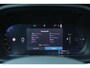 Volvo XC60 2.0 T6 Plug-in hybrid AWD Ultra Dark | Luchtvering | Head-up Display | Visual Park Assist incl. 360° Camera | Panoramisch Schuif-/Kanteldak | Harman/Kardon | Trekhaak | All-Season Banden | Keyless | BLIS | Elektrische Achterklep Met Sensorsturing | Adaptieve Cruise Control | Pilot Assist | Elektrisch Verstelbare Stoelen Met Geheugen | Stoelverwarming Voor- en Achter | Stuurverwarming | Lederen Dashboard |
