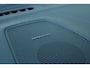 Volvo XC60 2.0 T6 Plug-in hybrid AWD Ultra Dark | Luchtvering | Head-up Display | Visual Park Assist incl. 360° Camera | Panoramisch Schuif-/Kanteldak | Harman/Kardon | Trekhaak | All-Season Banden | Keyless | BLIS | Elektrische Achterklep Met Sensorsturing | Adaptieve Cruise Control | Pilot Assist | Elektrisch Verstelbare Stoelen Met Geheugen | Stoelverwarming Voor- en Achter | Stuurverwarming | Lederen Dashboard |
