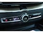 Volvo XC60 2.0 T6 Plug-in hybrid AWD Ultra Dark | Luchtvering | Head-up Display | Visual Park Assist incl. 360° Camera | Panoramisch Schuif-/Kanteldak | Harman/Kardon | Trekhaak | All-Season Banden | Keyless | BLIS | Elektrische Achterklep Met Sensorsturing | Adaptieve Cruise Control | Pilot Assist | Elektrisch Verstelbare Stoelen Met Geheugen | Stoelverwarming Voor- en Achter | Stuurverwarming | Lederen Dashboard |